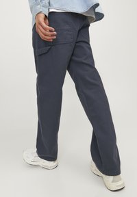 Jack & Jones JPSTEDDIE CARPENTER - Pantaloni - india ink