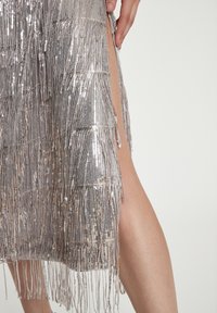 Ana Alcazar PAILLETTEN TABYLA - Cocktailjurk - silber
