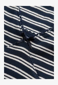 Non sélectionné, eclipse navy stripe