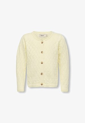 Lys gul strikket cardigan med rund halsudskæring, der har et tekstureret mønster, fem brune knapper og lange ærmer.