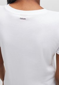 HUGO T-shirt basic
