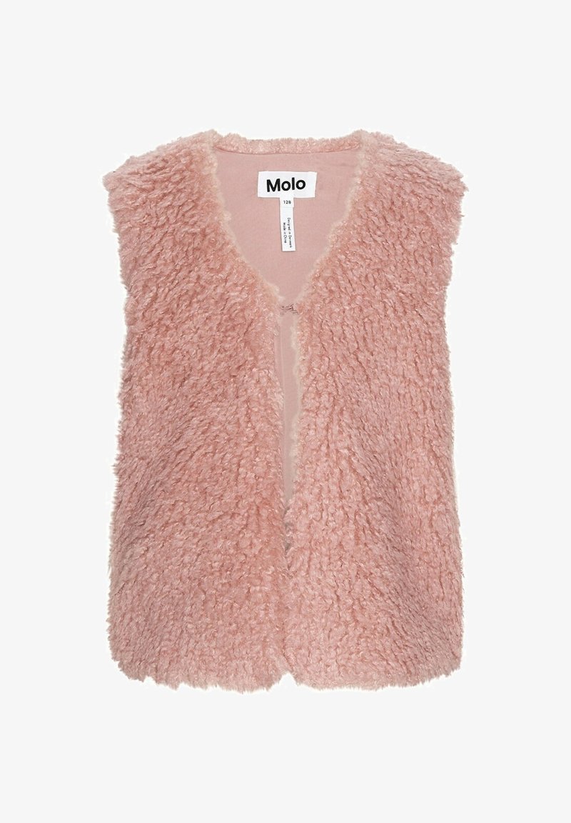 Różowa kamizelka z sztucznego futra o miękkiej, strukturalnej powierzchni. Posiada otwarty przód i brak zapięć. Wewnątrz widoczna metka marki "Molo".
