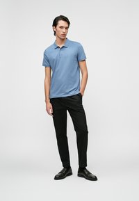 Calvin Klein REFINED - Polo - dusty sailor blue