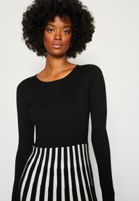 Anna Field Sarafanas - black/white