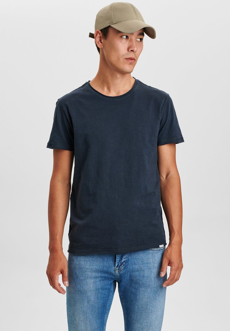 GABBA / Herren-Shirt / Flap Tishi main image 1