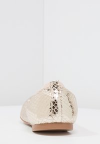 Buffalo Ballerine pieghevoli - gold-coloured