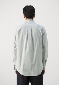 GANT REG OXFORD - Hemd - milky matcha