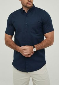 Non sélectionné, marine