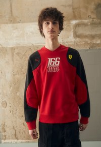 Puma FERRARI RACE STATEMENT CREW - Sweatshirt - rosso corsa
