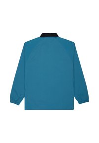 Blå jakke med lange ærmer, elastiske manchetter og sort kontrastkrave, vist bagfra på hvid baggrund.