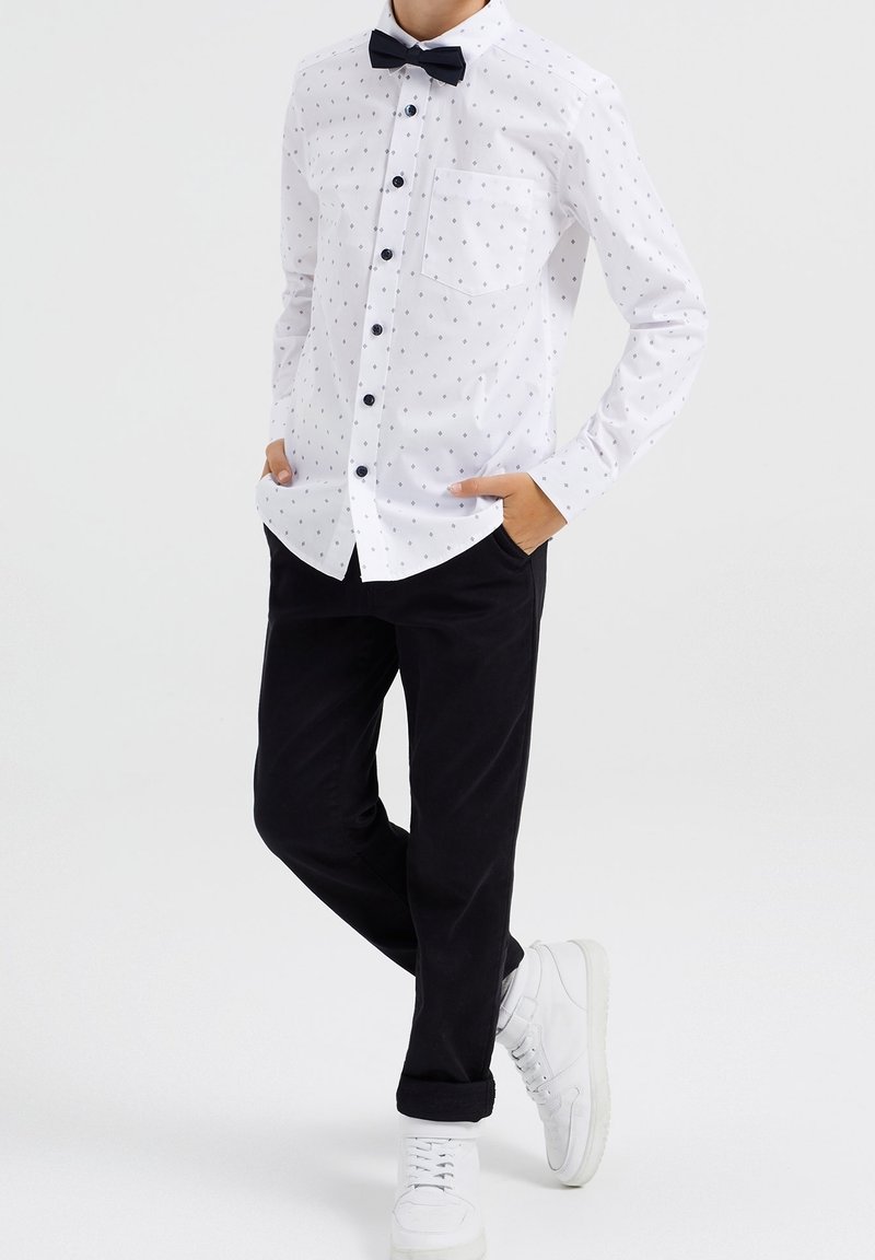 WE Fashion MET DESSIN - Košile - white