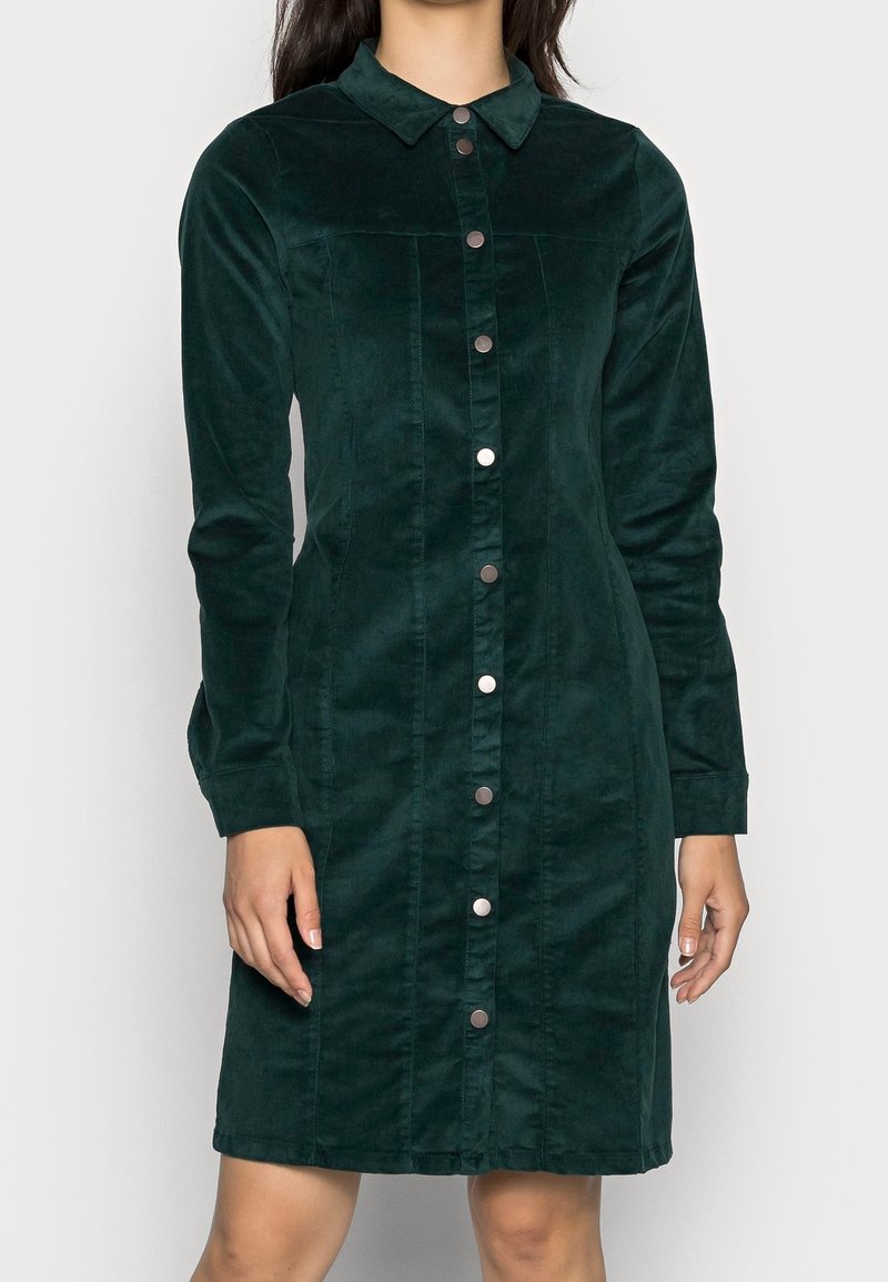 Vero Moda Sukienka koszulowa