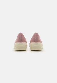 Skechers ARYA - Sneakers laag - rose