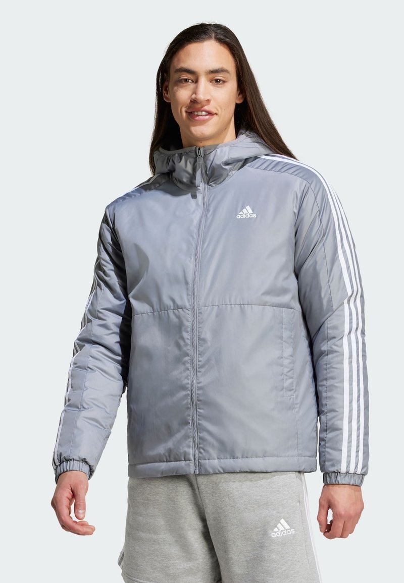 adidas Sportswear ESSENTIALS 3-STRIPES INSULATED HOODED - Zimní bunda - grey