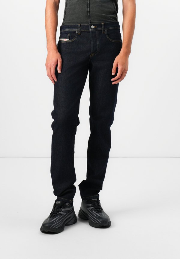 DFINITIVE - Straight leg jeans - 01