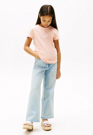 LOGO SLIM - Camiseta básica - coral ice