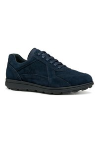 Sneaker in suede blu navy con punta rotonda, design con lacci, superficie strutturata e suola in gomma con battistrada tondeggiante.
