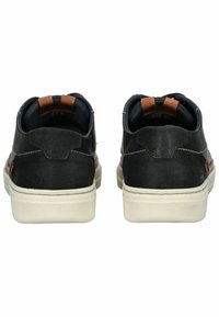 Thumbnail Image 4