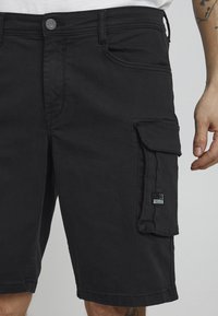 11 Project PRLIJAN REGULAR FIT - Denim shorts - black