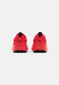Puma WIRED RUN JR UNISEX - Chaussures de running sur route - triple red