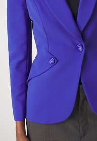 Elisabetta Franchi WOMEN - Bleizeris - blue indaco