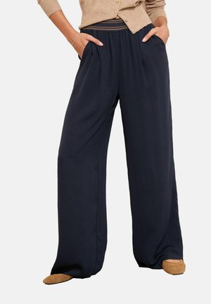 Trousers - navy stripe
