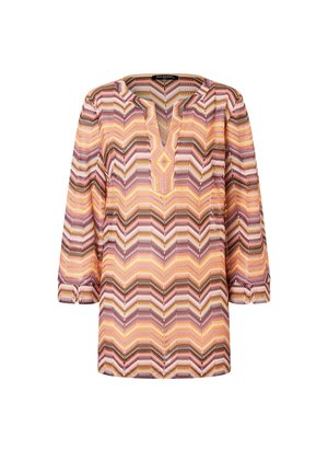 Langärmelige Tunika mit pinkem, orangefarbenem und braunem Zickzackstrickmuster, mit V-Ausschnitt und kleinem Kragen.