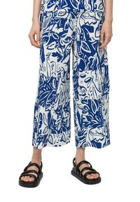 s.Oliver RELAXED MIT PLISSEEFALTEN - Broek - ozeanblau