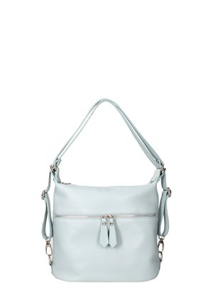 Helleblaue Lederhandtasche mit einem Reißverschluss-Fronttasche, zwei Tragegriffen und einem verstellbaren Schultergurt mit silberfarbenen Beschlägen.
