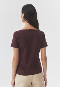 TATUUM MIKAJA 2 - T-shirts basic - violet
