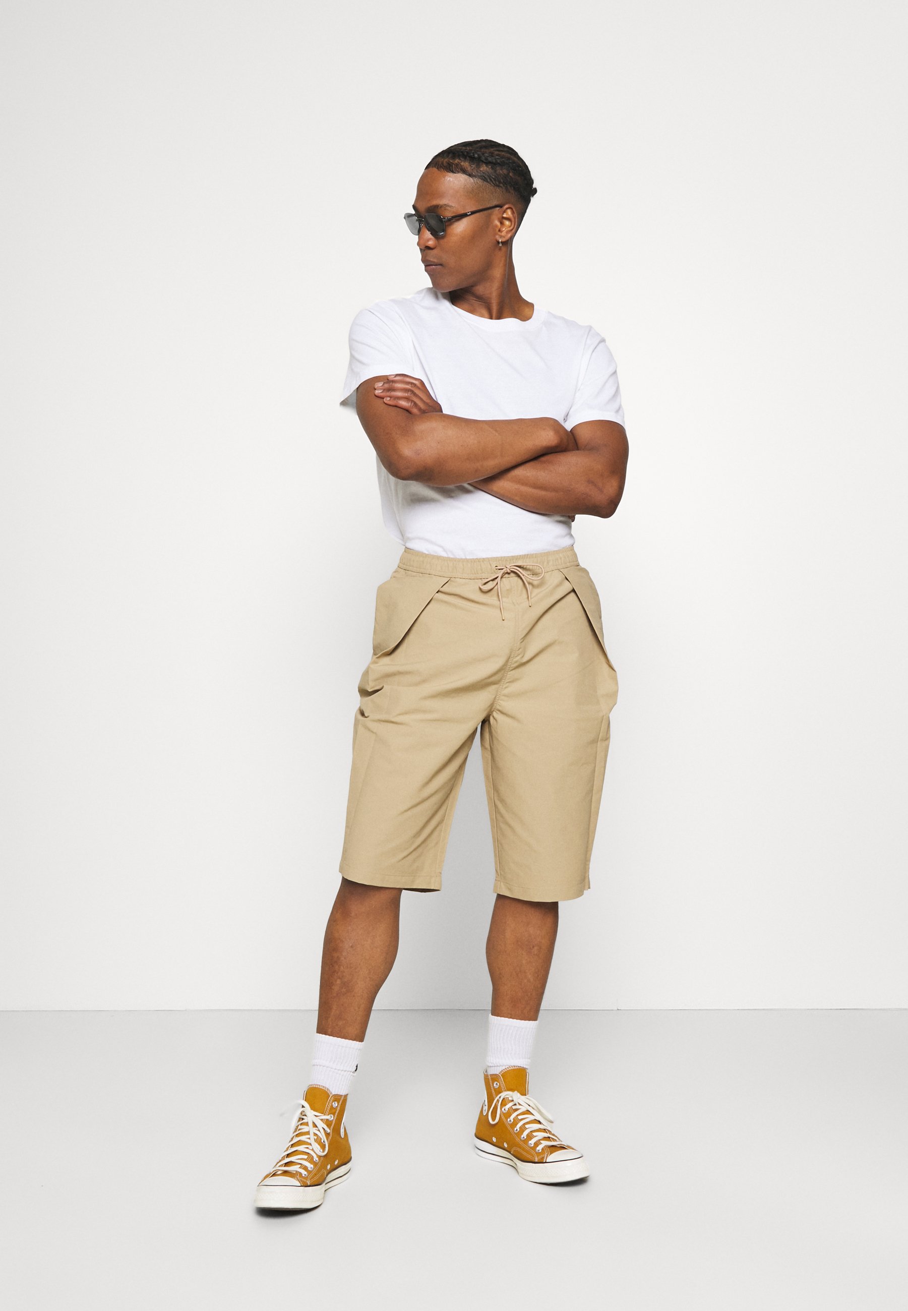 Converse SHAPES TRIANGLE LONG SHORT 