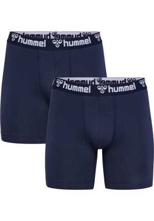 Zwei Paar Herrenboxershorts in Marineblau, aus weichem Stoff, mit einem elastischen Bund mit Logo, auf dem "hummel" in weißer Schrift steht.