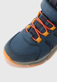 Geox FLEXYPER - Snörstövletter - blue/orange