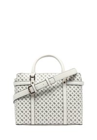 Borsa bianca con un motivo in rilievo, dotata di due manici e una tracolla staccabile, texture liscia e dettagli in metallo argentato.