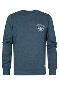 Dunkelblauer Fleece-Pullover mit langen Ärmeln, Rundhalsausschnitt und einem weißen Logopatch auf der linken oberen Brustseite. Angenehme, glatte Textur.