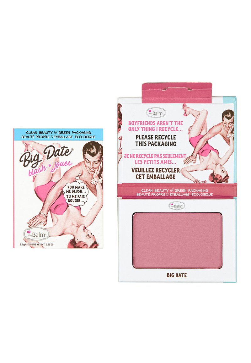 Big Date blush in un compatto rosa. Presenta una texture liscia, una vibrante tonalità di rosa e illustrazioni rétro su un imballaggio blu e rosa.