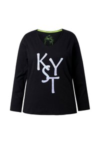 Schwarzes Langarm-T-Shirt mit V-Ausschnitt, das irideszente Buchstaben mit der Aufschrift "KYST" auf der Vorderseite und ein grünes Tiermotiv im Nackenbereich zeigt.