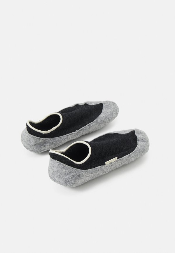 COSY GRIP USE - Socks - anthra melange3