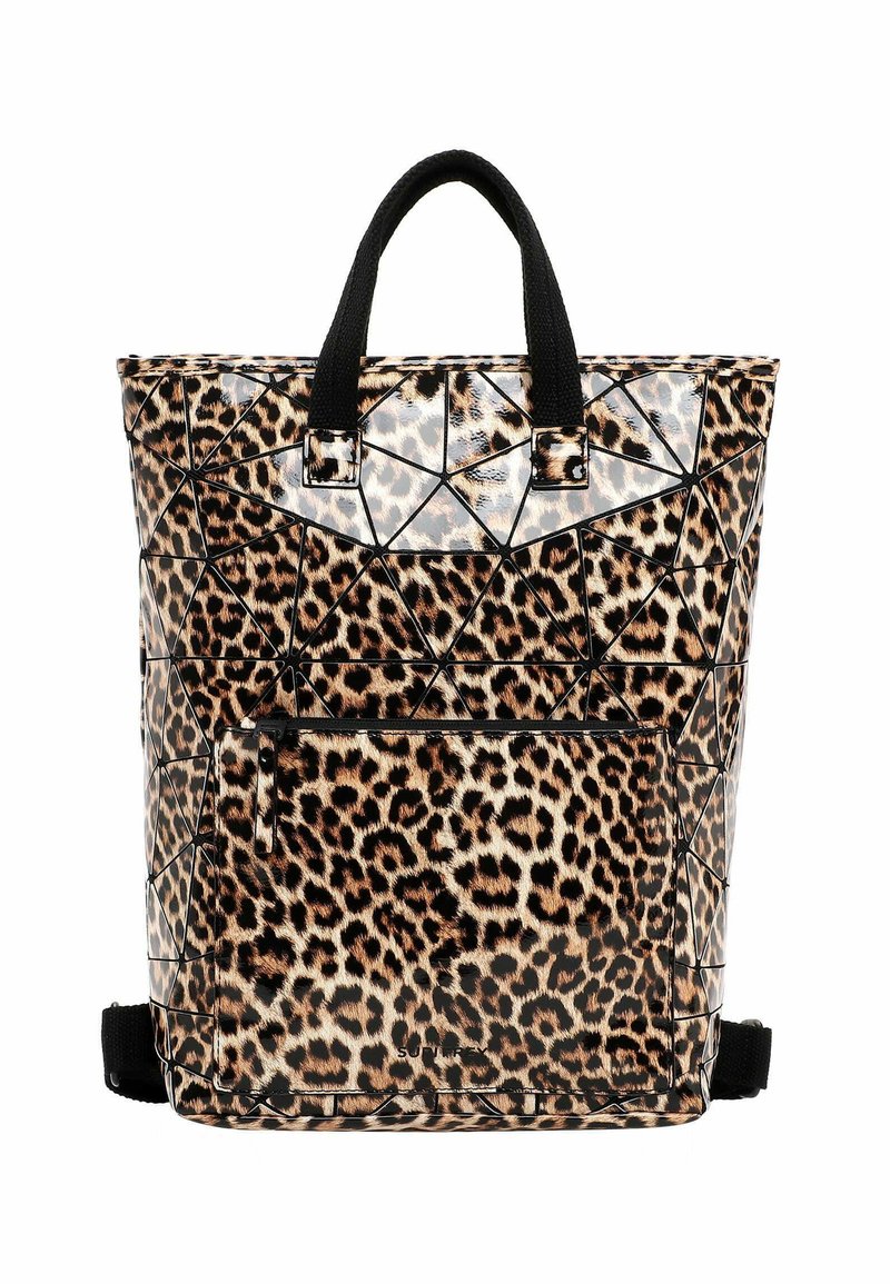 Leopardenmuster-Tasche aus glänzendem Material, mit einem geometrischen Design und schwarzen Akzenten, zwei stabilen Griffen und einer vorderen Reißverschlusstasche.