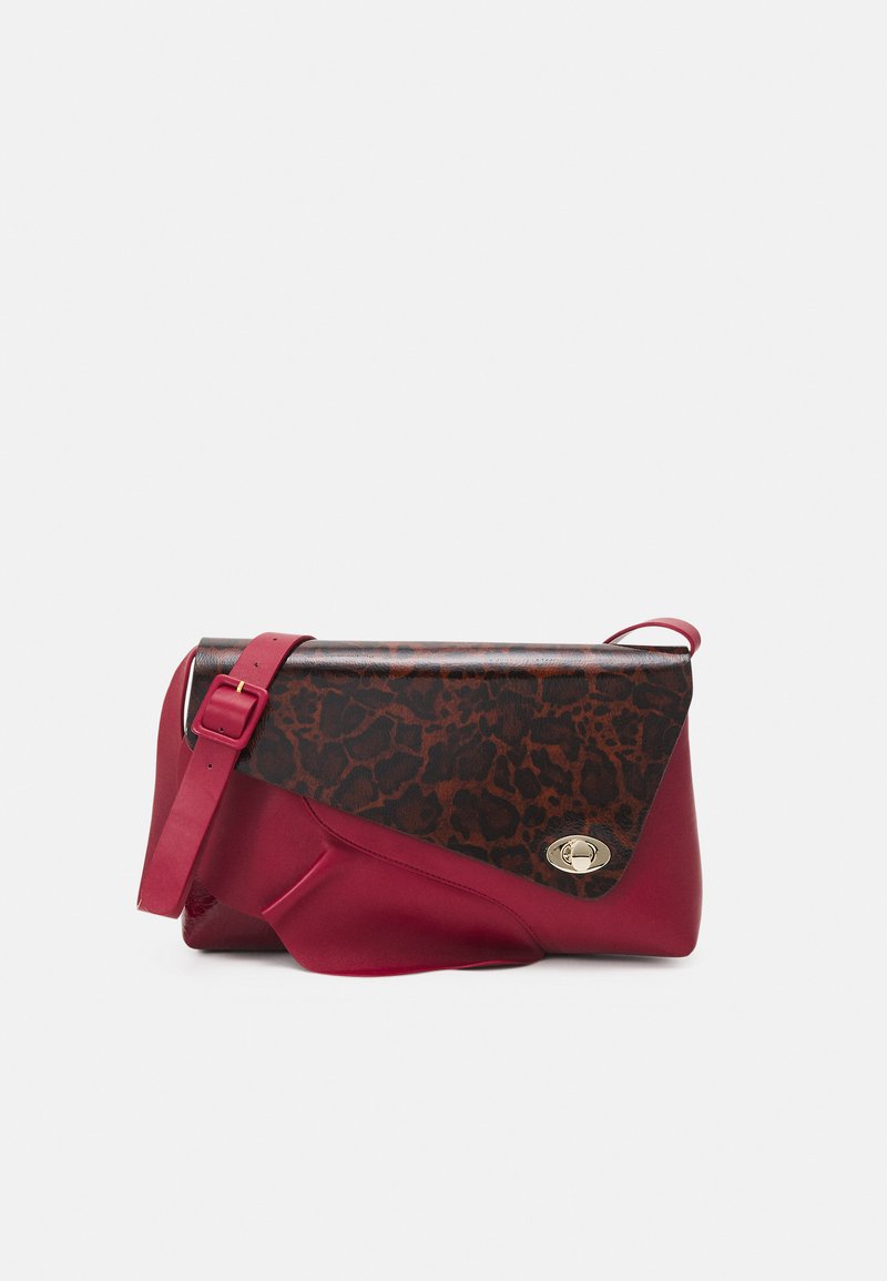 Geantă crossbody