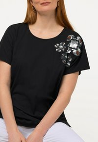 Ulla Popken Camiseta estampada - black