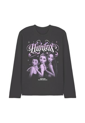 Schwarzes Langarmshirt mit violettem Motiv von drei stilisierten Frauen, darüber der Schriftzug „Huntix“ und darunter der Schriftzug „KPOP Demon Hunters“.