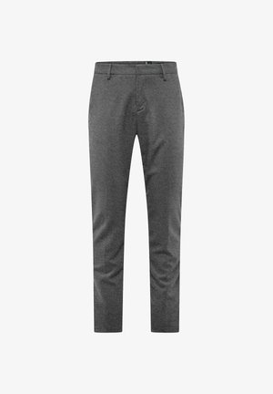 Grijze tapered broek gemaakt van een zachte, gladde stof, met een platte voorkant en twee zijzakken. Geen zichtbare hardwaredetails.