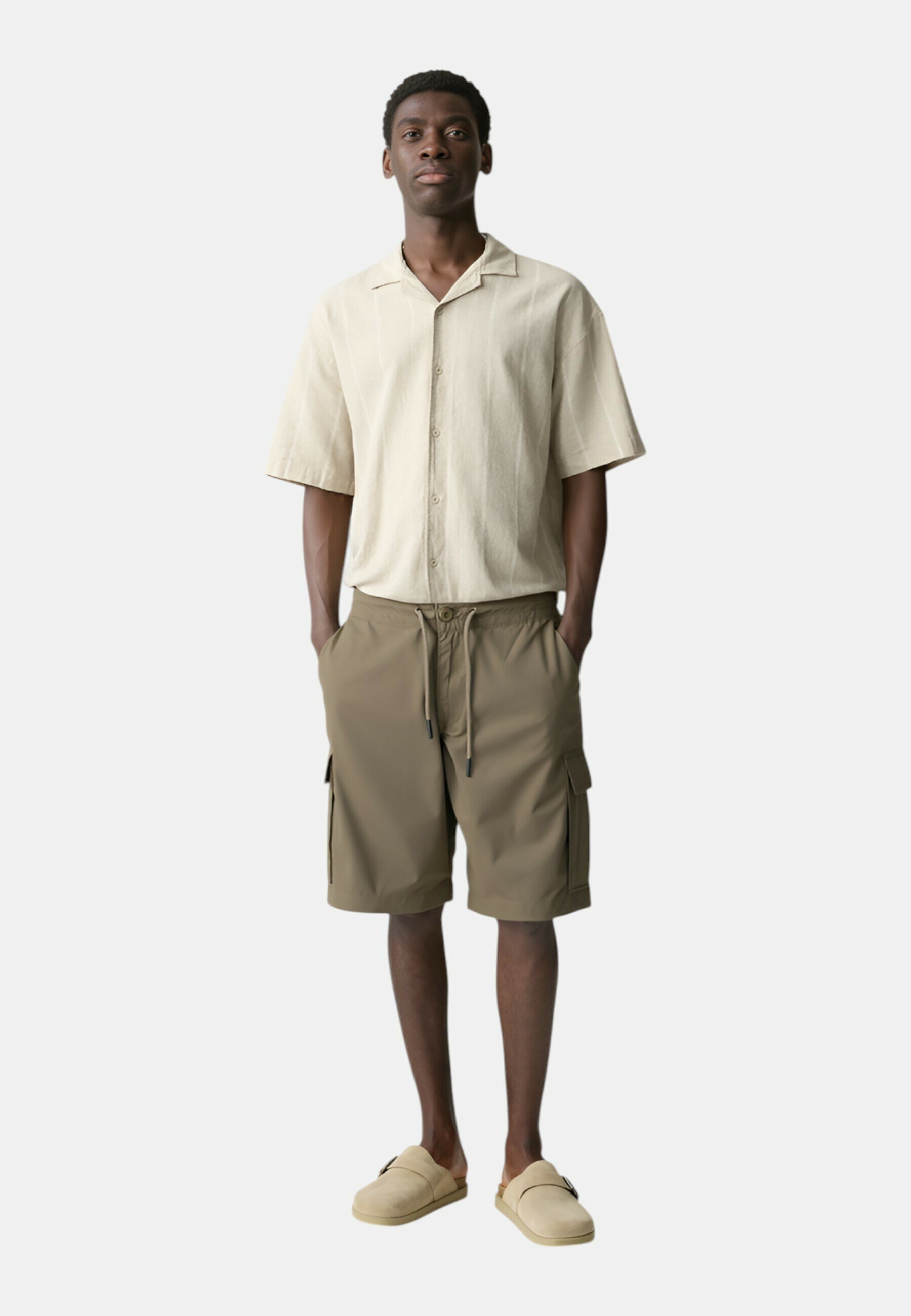 ハーフ・ショートパンツ EMPORIO ARMANI BROWN MODAL BLEND BERMUDA SHORTS BEADED DRAWSTRING BERMUDA SHORTS - Brown / Taupe | ZARA Georgia