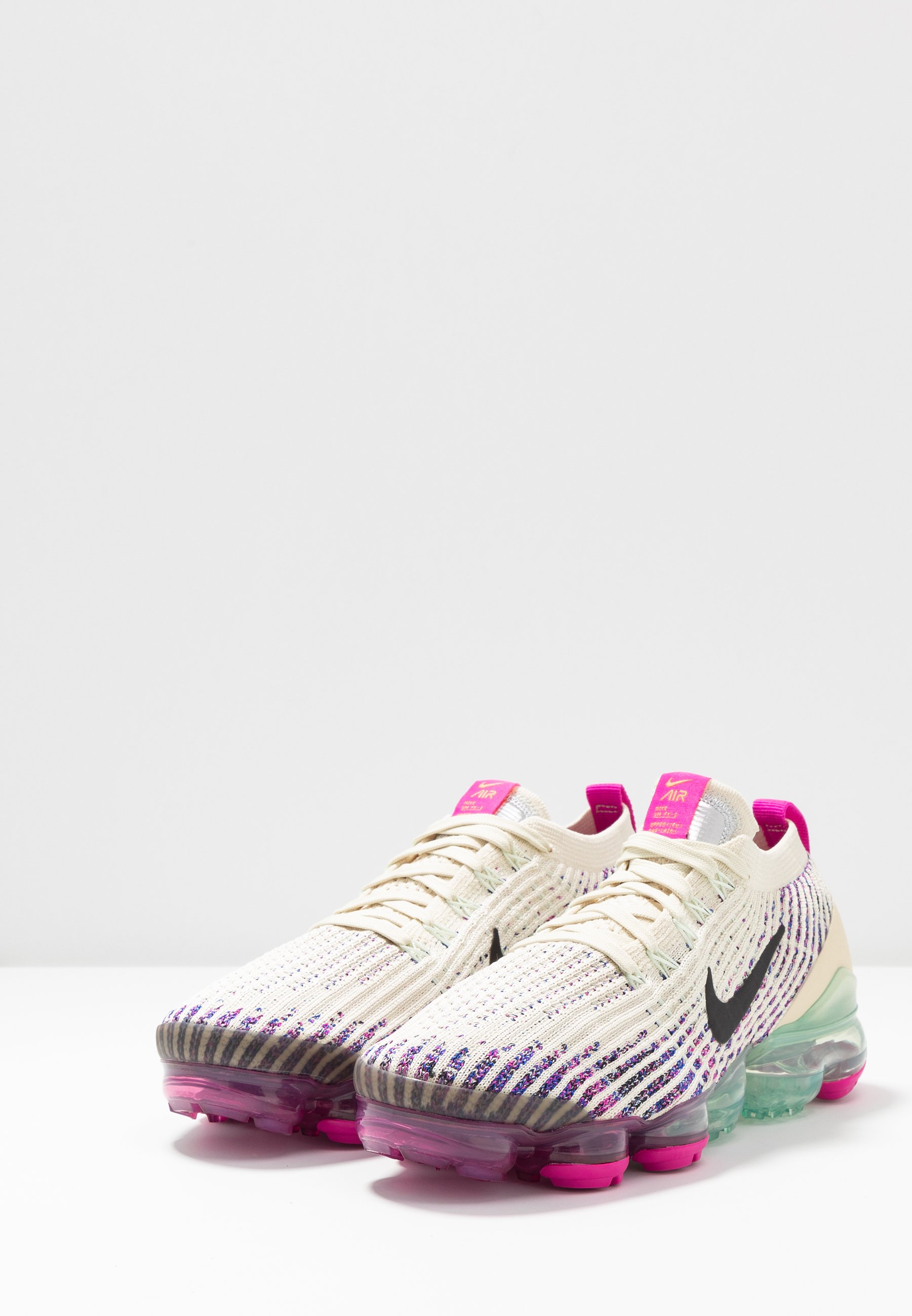 Nike Sportswear AIR VAPORMAX FLYKNIT - Sneakers laag - fossil/black/fire  pink/hyper crimson/racer blue/jade aura/Zwart - Zalando.nl