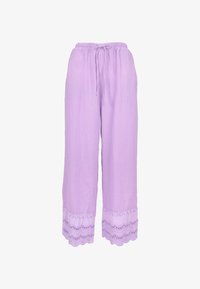 Non sélectionné, flieder