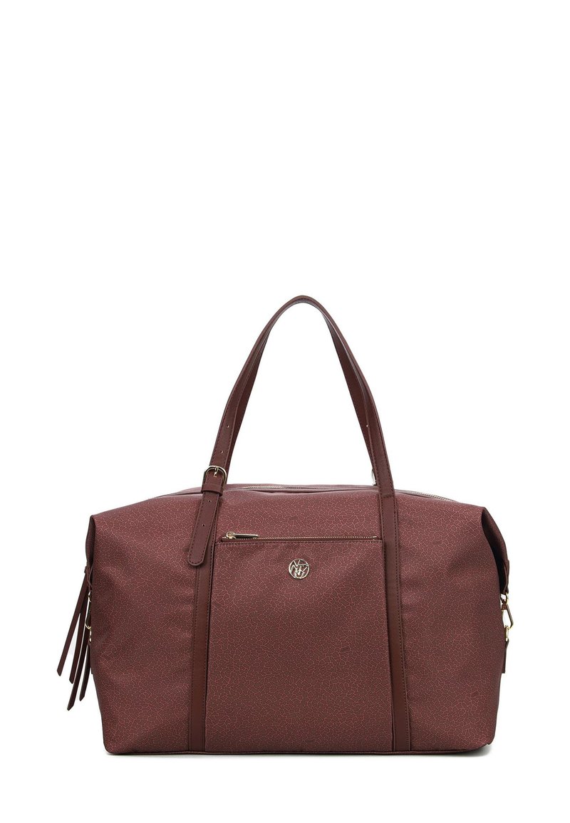 Borsa tote sintetica bordeaux con superficie testurizzata, doppi manici, tasca frontale con zip e accentuazione del logo in tonalità oro. Design spazioso per versatilità.