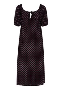 Svart klänning med fyrkantig halsringning, korta puffärmar, rosa diamantram och en knytdetalj framtill. Lättviktig tyg.