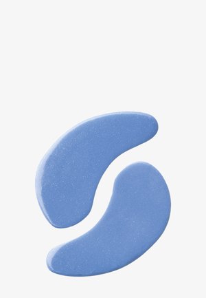 Due patch per occhi in gel blu curvi con una superficie leggermente scintillante su sfondo bianco.