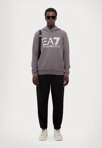 EA7 Emporio Armani FELPA - Felpa con cappuccio - volcanic glass